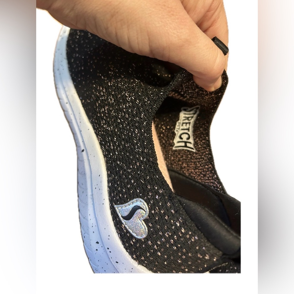 Skechers Ultra Flex 2.0. Size US 7, EU 37. - Picture 6 of 11